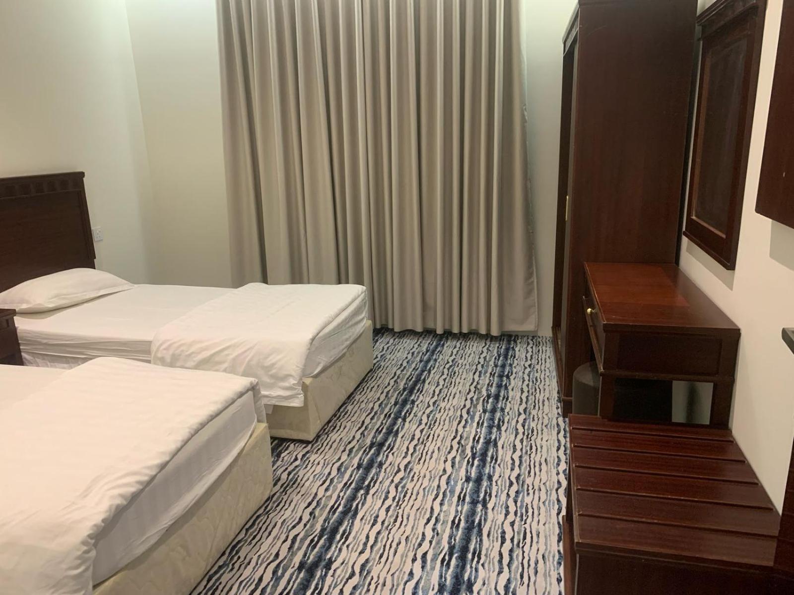White Beach Hotel Suites Рабиг Экстерьер фото