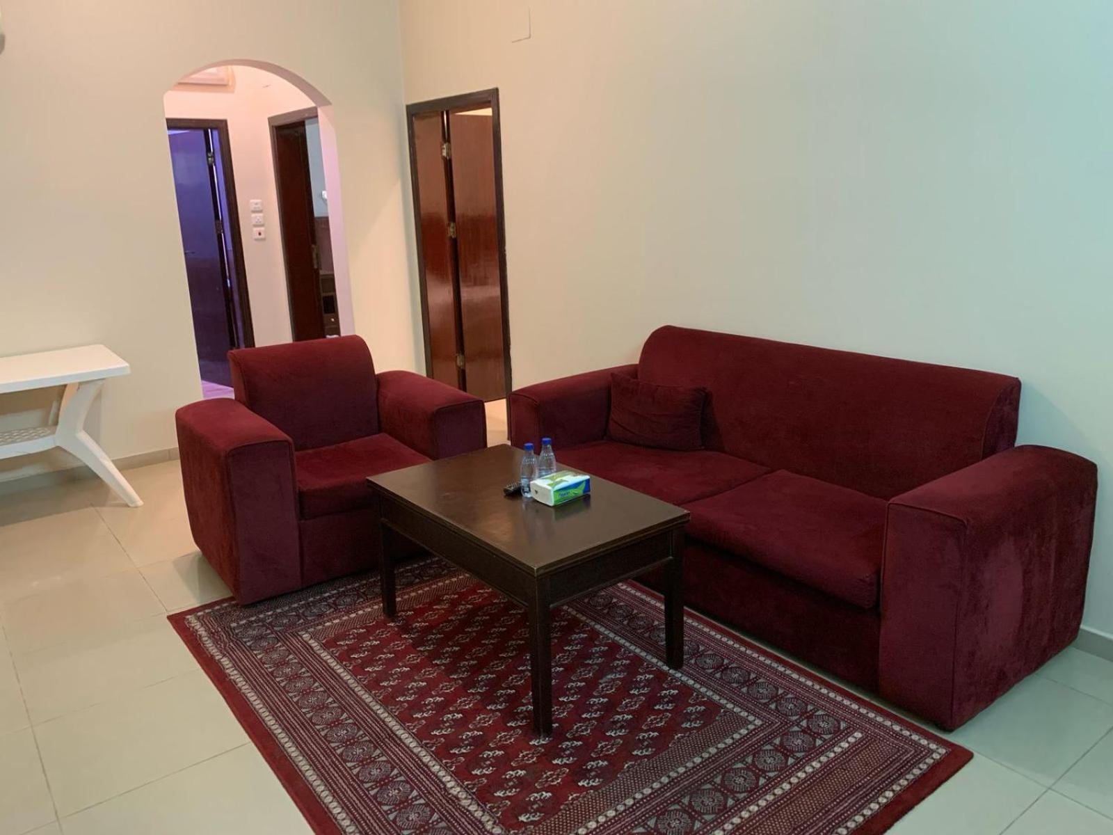 White Beach Hotel Suites Рабиг Экстерьер фото